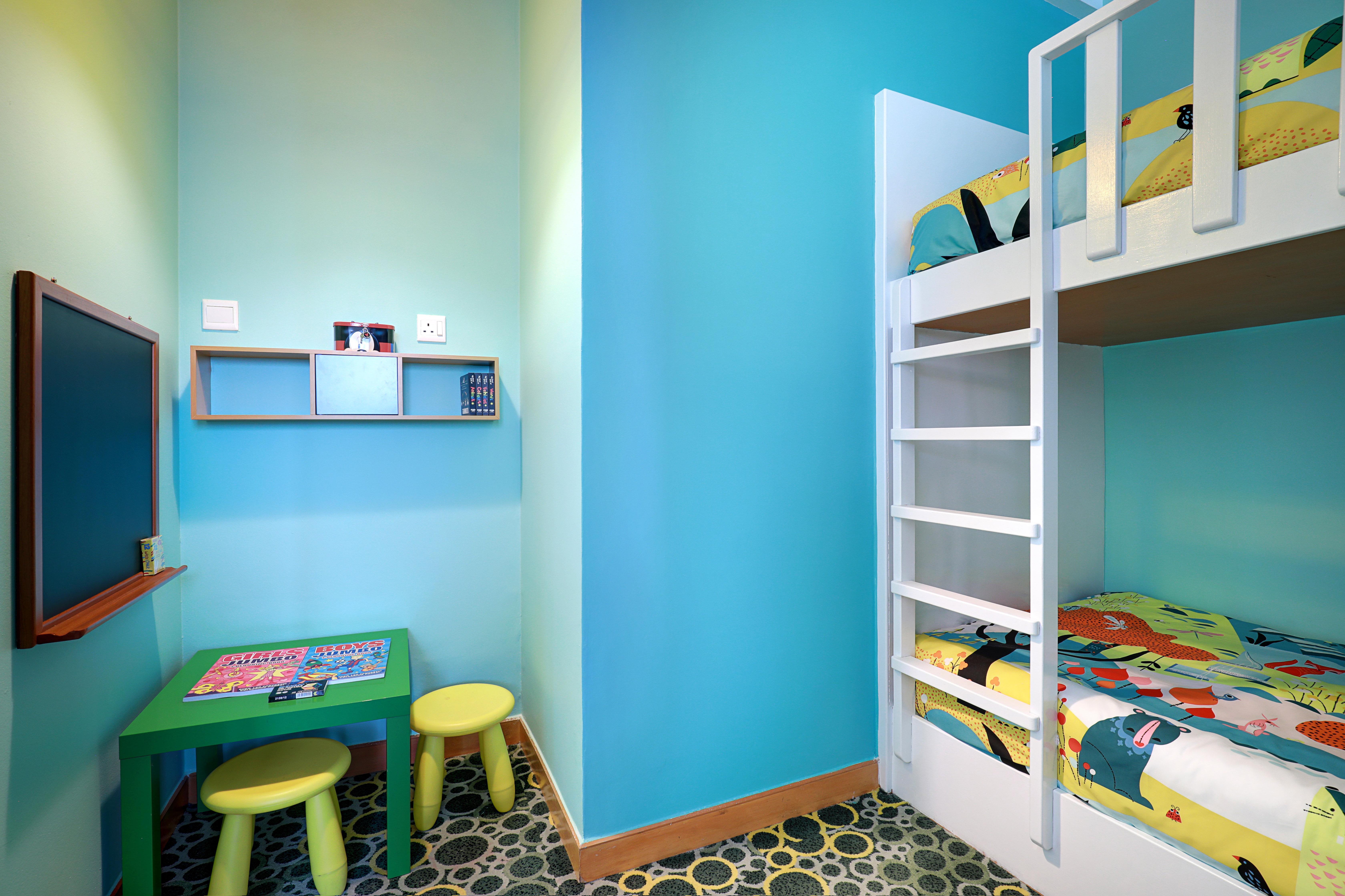 Holiday Inn Melaka By Ihg Exterior photo A children's room at the hotel