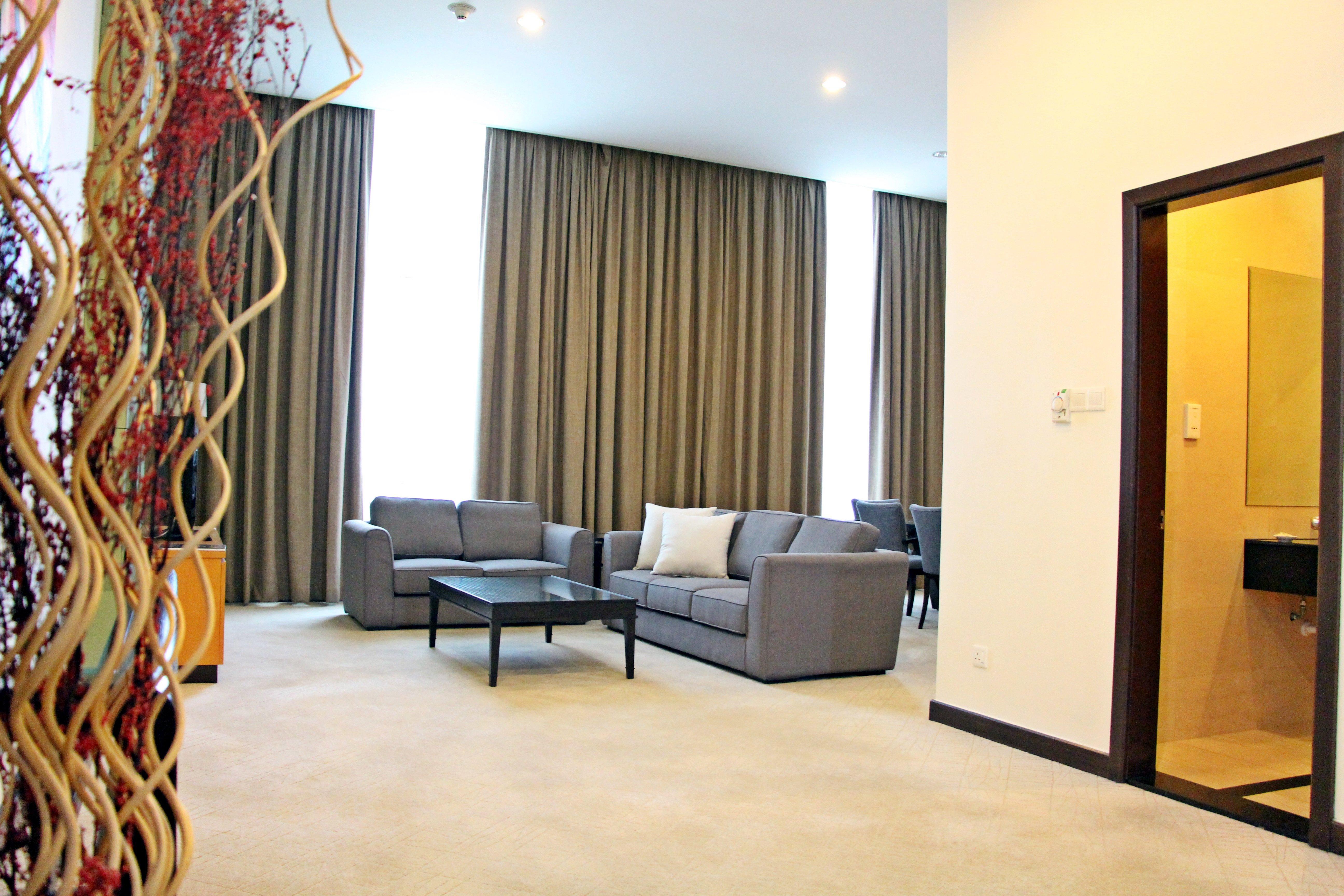 Holiday Inn Melaka By Ihg Exterior photo A suite at the hotel