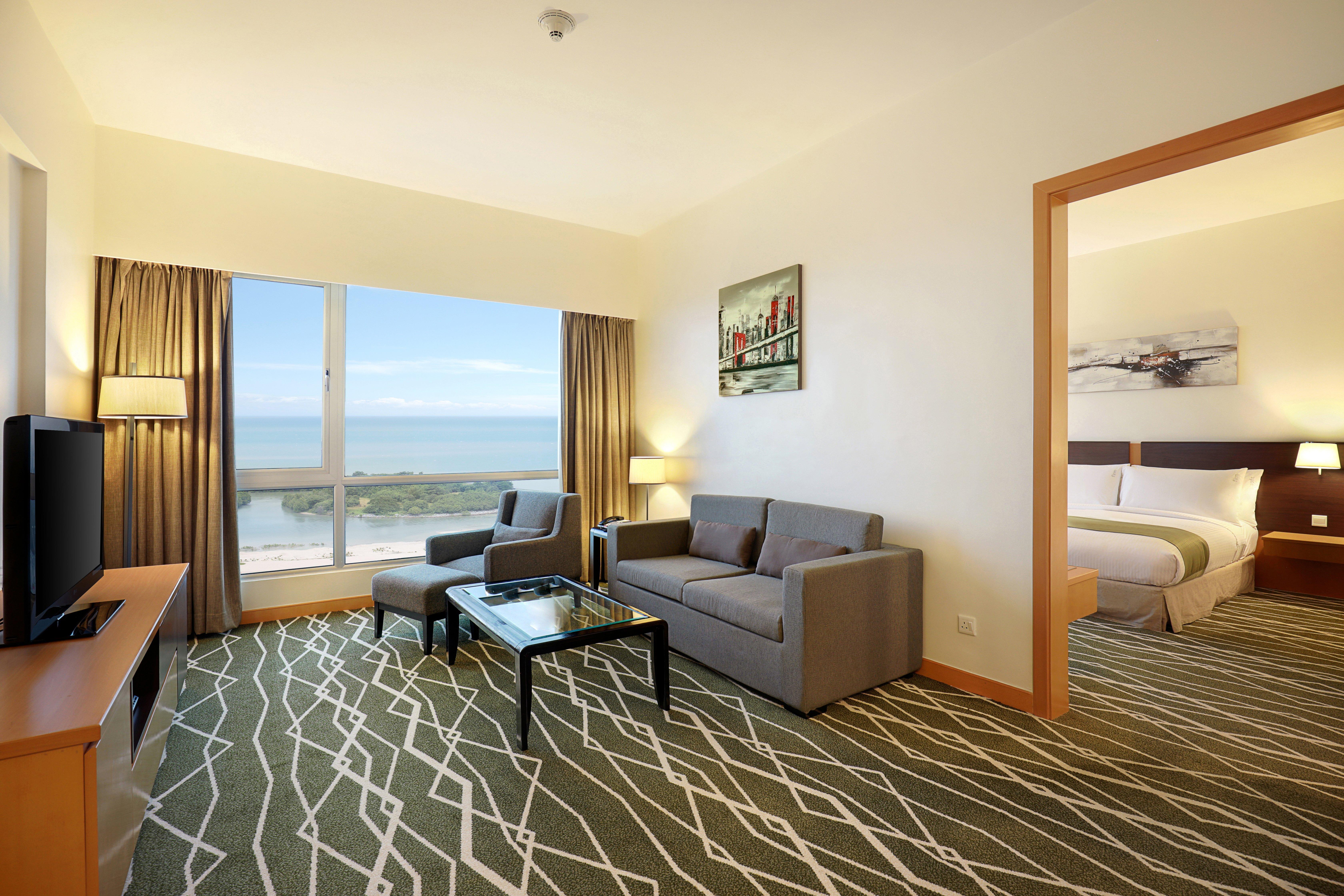 Holiday Inn Melaka By Ihg Exterior photo Suite